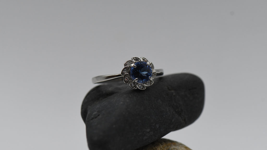 Round tanzanite silver ring