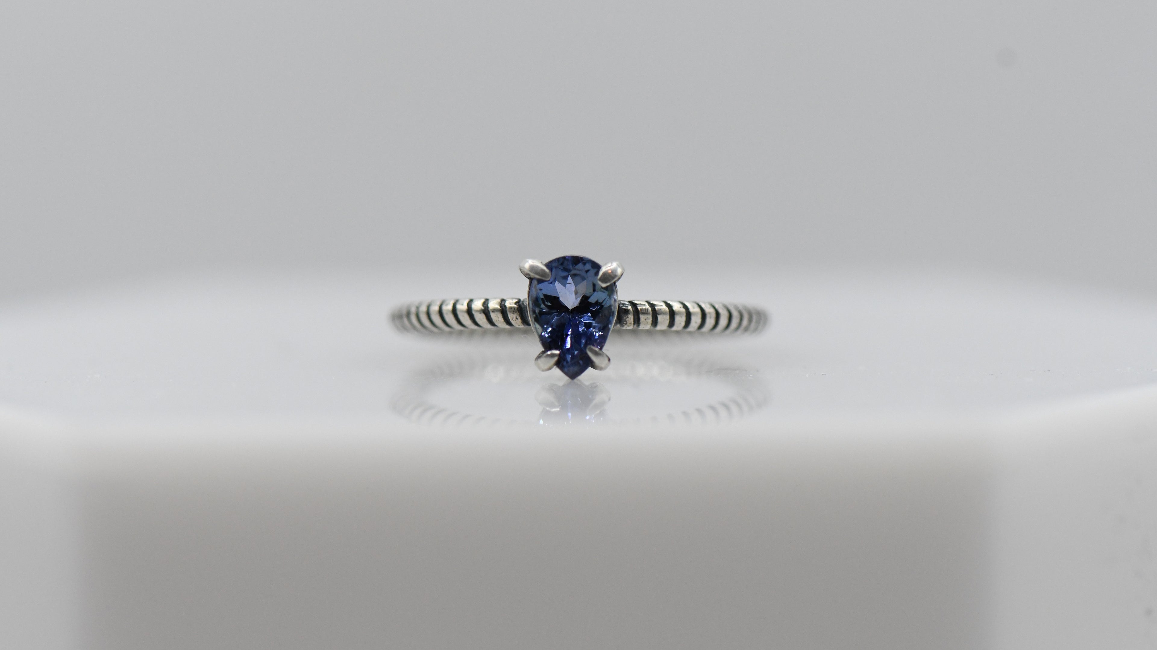 Pear tanzanite silver ring